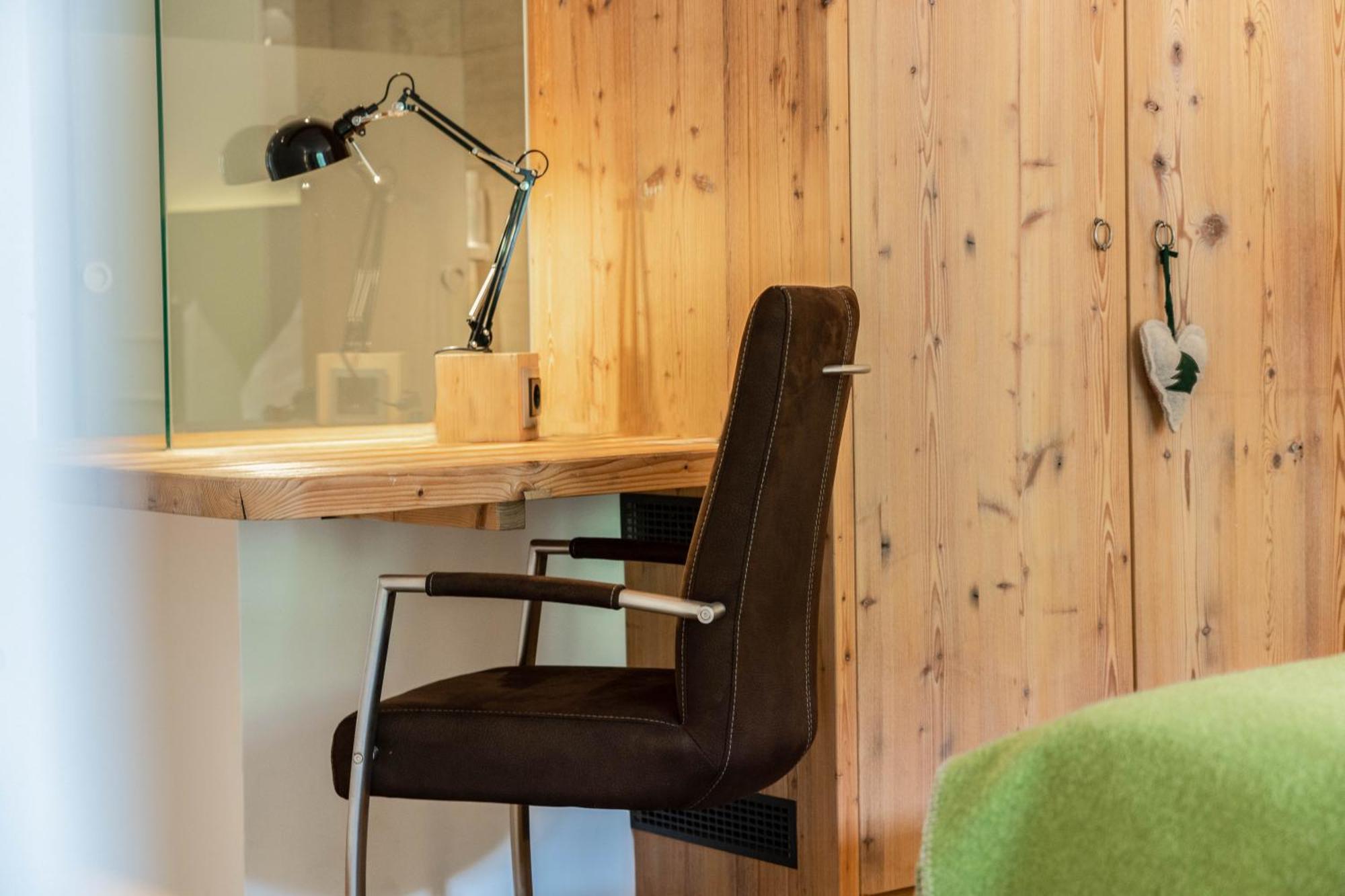 Hotel Gasthof Zur Post 성길벤 외부 사진