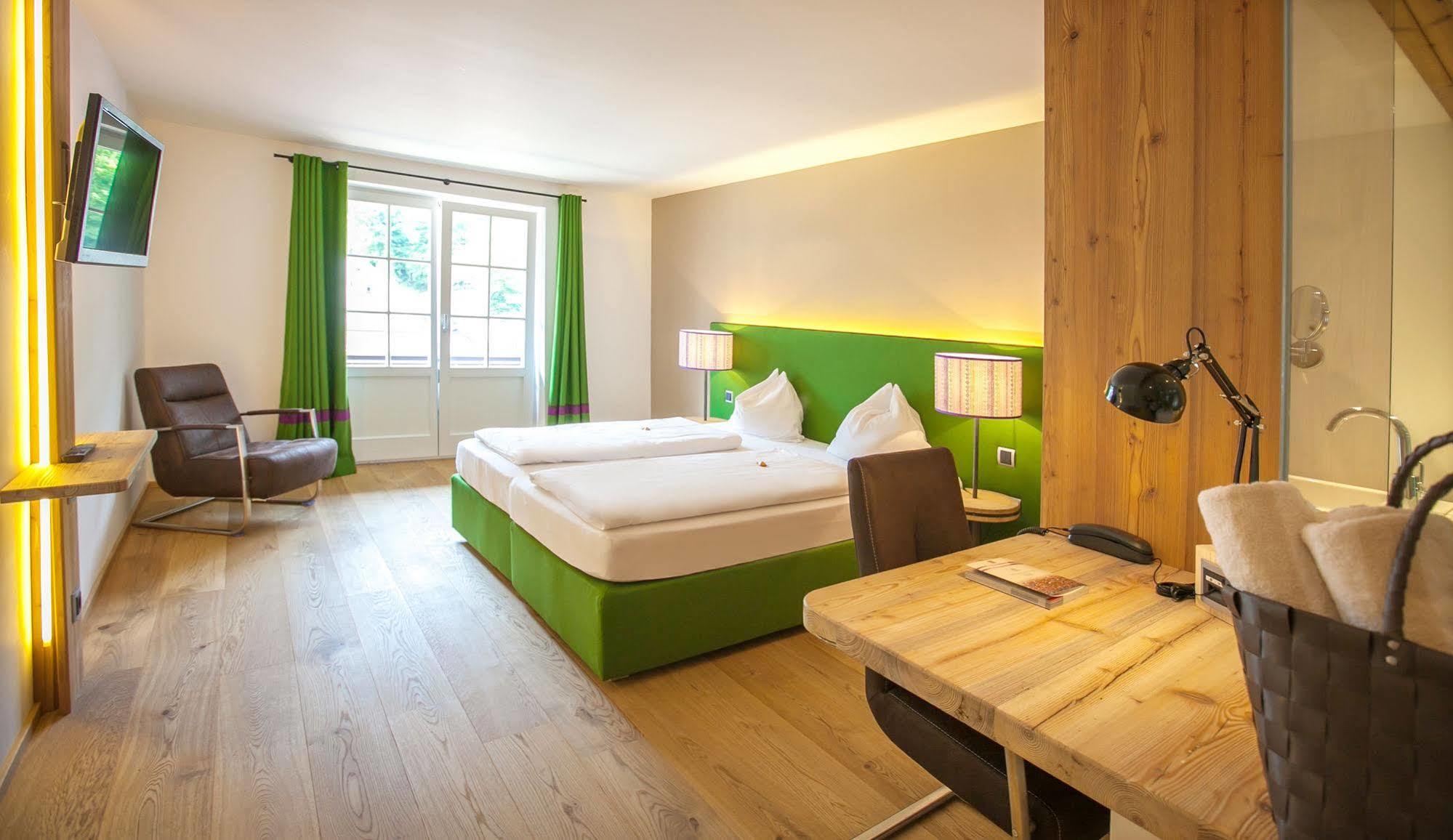 Hotel Gasthof Zur Post 성길벤 외부 사진